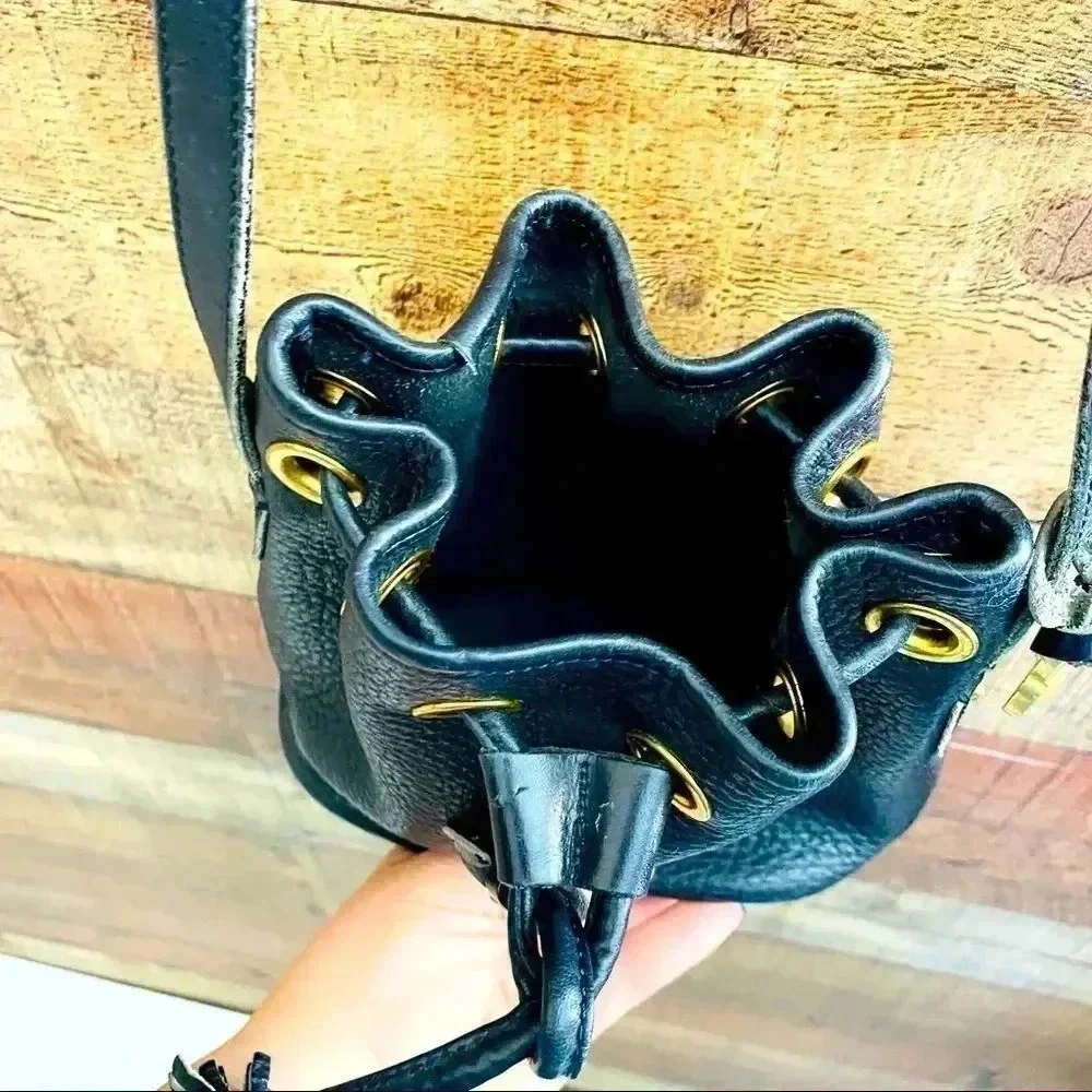 Vintage Dooney & Bourke Leather Bucket Bag 1990s